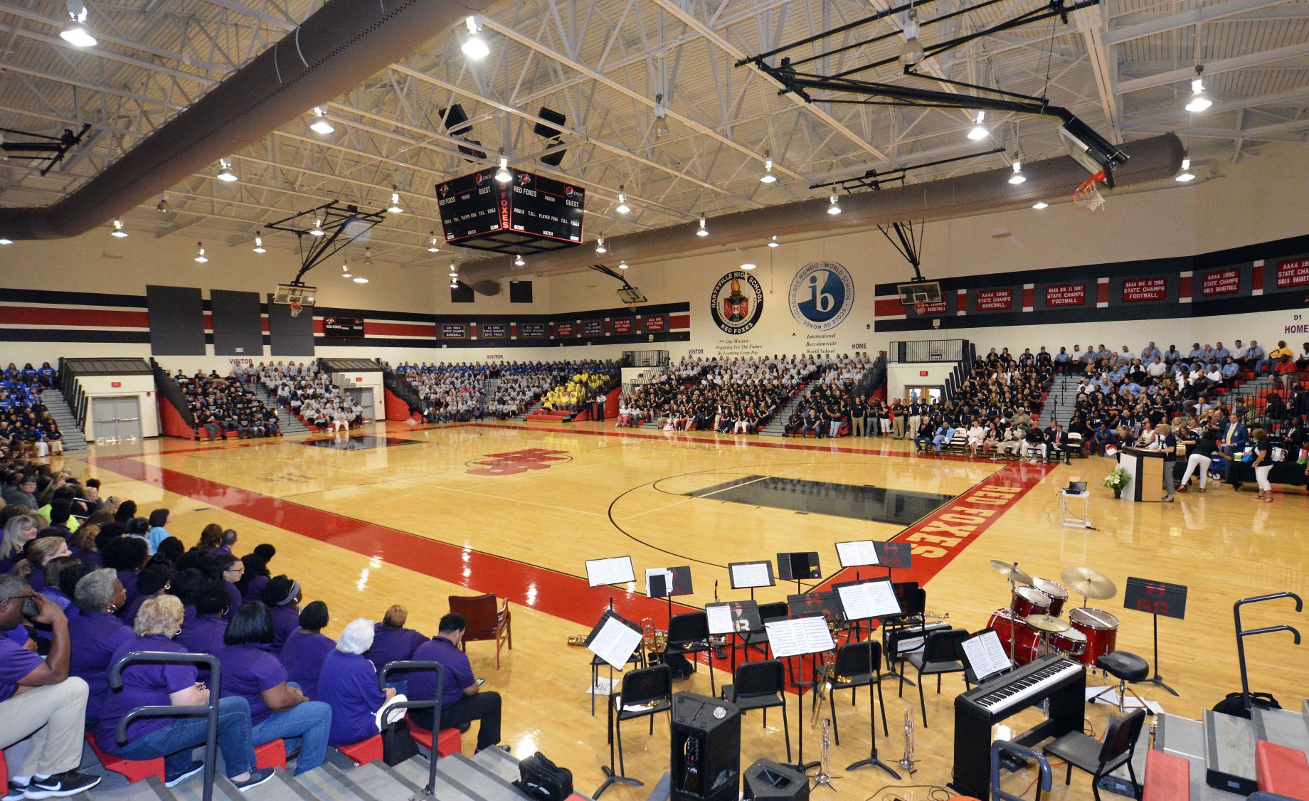 2019 DCSD Convocation.JPG